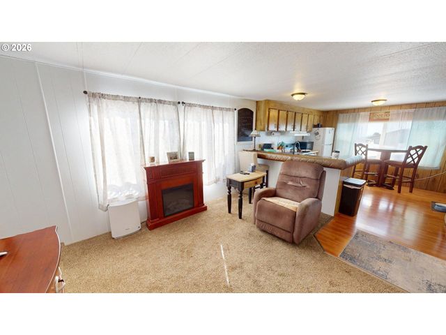 97972 HALLWAY Rd 22, Brookings, OR 97415