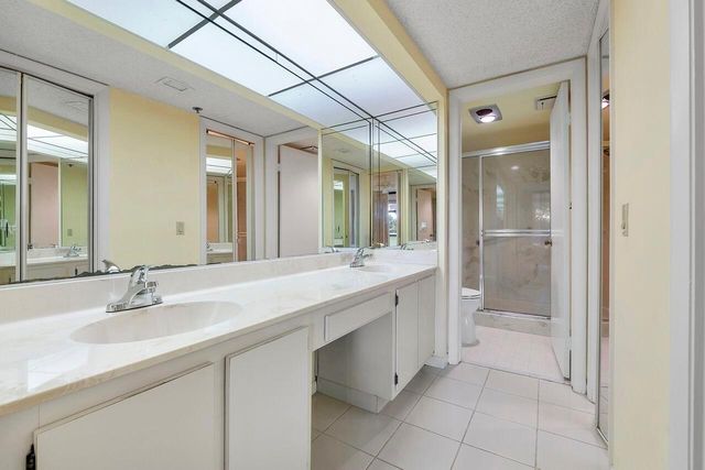 6620 Boca Del Mar Drive 102, Boca Raton, FL 33433