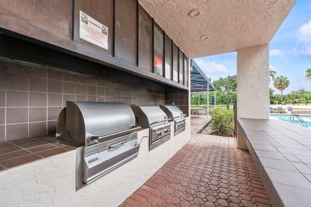 6620 Boca Del Mar Drive 102, Boca Raton, FL 33433
