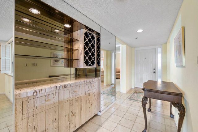6620 Boca Del Mar Drive 102, Boca Raton, FL 33433