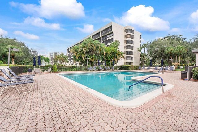 6620 Boca Del Mar Drive 102, Boca Raton, FL 33433