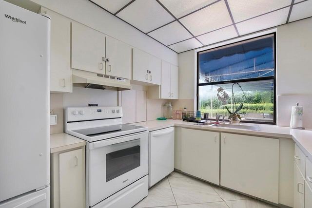 6620 Boca Del Mar Drive 102, Boca Raton, FL 33433