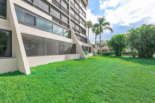 6620 Boca Del Mar Drive 102, Boca Raton, FL 33433