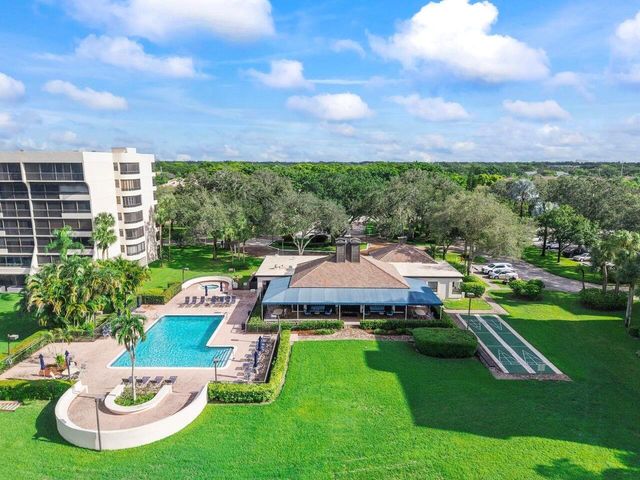 6620 Boca Del Mar Drive 102, Boca Raton, FL 33433