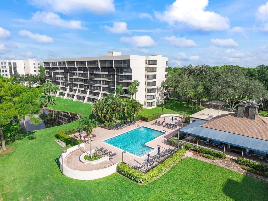 6620 Boca Del Mar Drive 102, Boca Raton, FL 33433