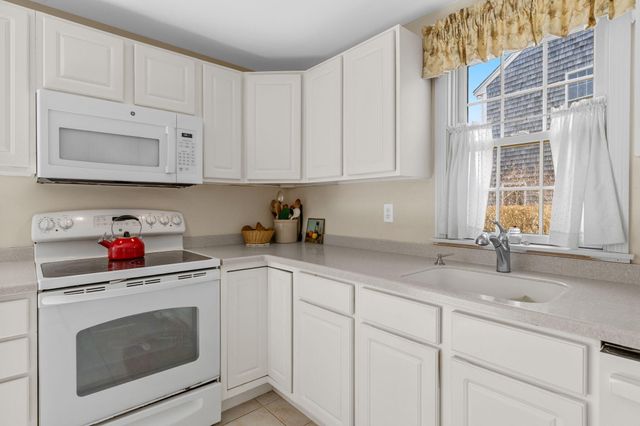 121 Camp Street UNIT 115, West Yarmouth, MA 02673