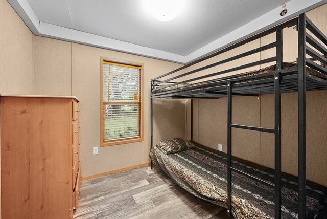 117 Crestwood Drive, Mabank, TX 75156
