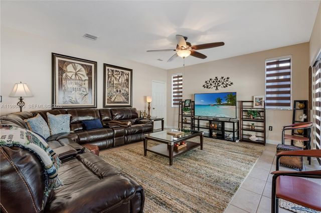 2126 NE 38th Rd 2126, Homestead, FL 33033