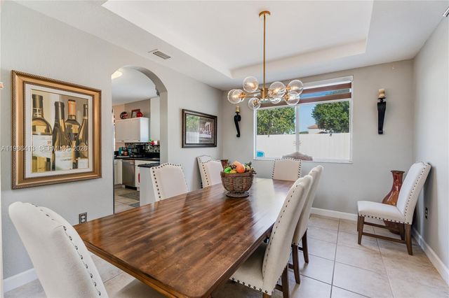 2126 NE 38th Rd 2126, Homestead, FL 33033