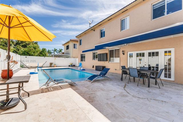 2126 NE 38th Rd 2126, Homestead, FL 33033