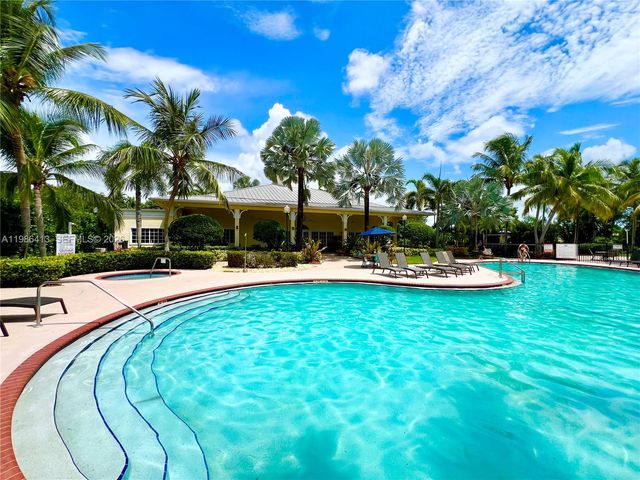 2126 NE 38th Rd 2126, Homestead, FL 33033