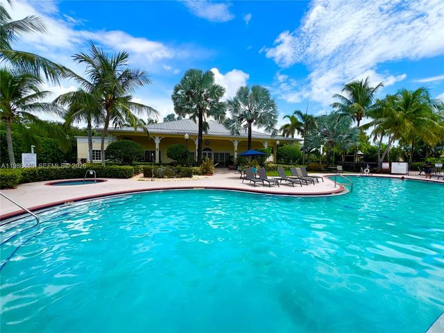 2126 NE 38th Rd 2126, Homestead, FL 33033