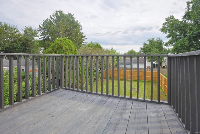 209 E 6th Street Street, Mishawaka, IN 46544