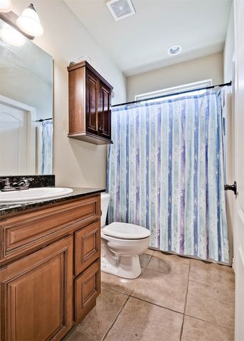 3 Buckfast Lane, Bella Vista, AR 72714