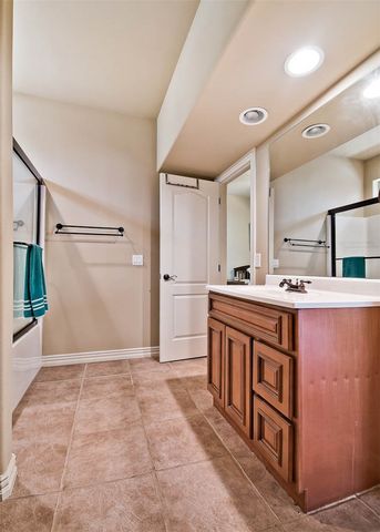 3 Buckfast Lane, Bella Vista, AR 72714