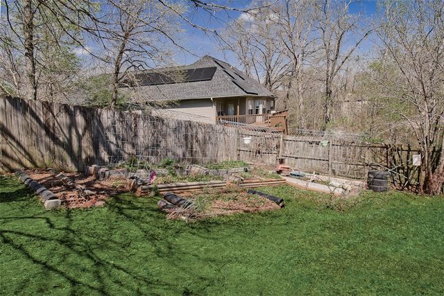 3 Buckfast Lane, Bella Vista, AR 72714