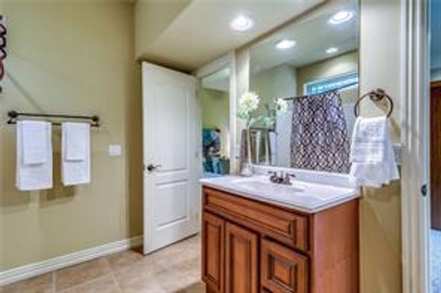 3 Buckfast Lane, Bella Vista, AR 72714