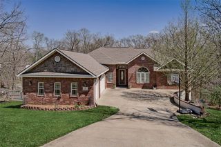 3 Buckfast Lane, Bella Vista, AR 72714