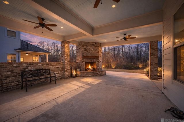 23373 Cypress Cove, Springfield, LA 70462