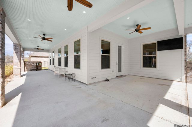 23373 Cypress Cove, Springfield, LA 70462