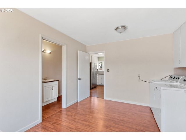 2615 OCEAN BEACH Hwy, Longview, WA 98632