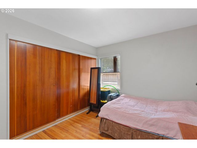 2615 OCEAN BEACH Hwy, Longview, WA 98632