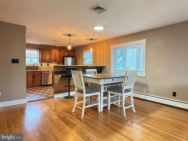 9319 MARSDEN ST, Philadelphia, PA 19114