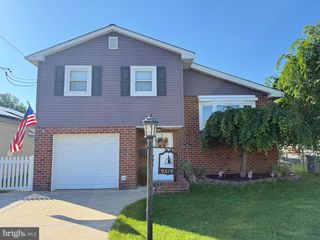 9319 MARSDEN ST, Philadelphia, PA 19114