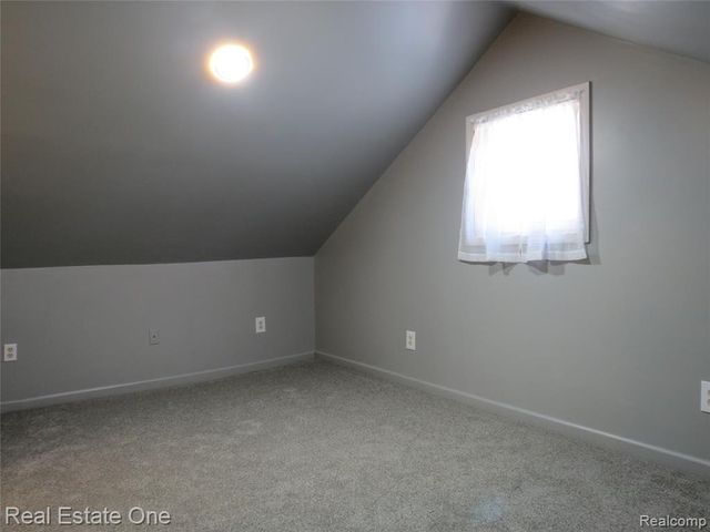 225 South Street, Fowlerville, MI 48836