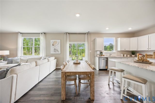 234 Glenmore Ln, Keswick, VA 22947