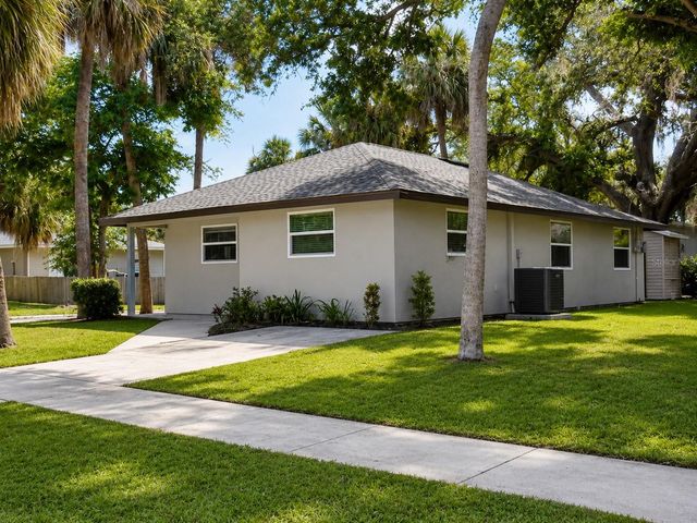 3058 PALMADELIA AVENUE, Sarasota, FL 34234