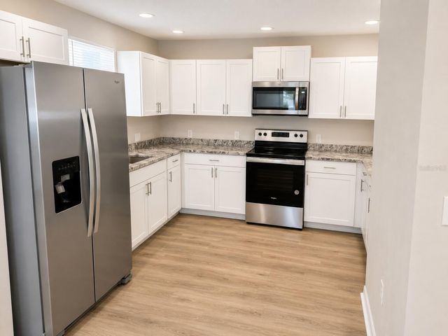 3058 PALMADELIA AVENUE, Sarasota, FL 34234
