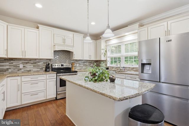 10738 APPLE TREE LN, Williamsport, MD 21795
