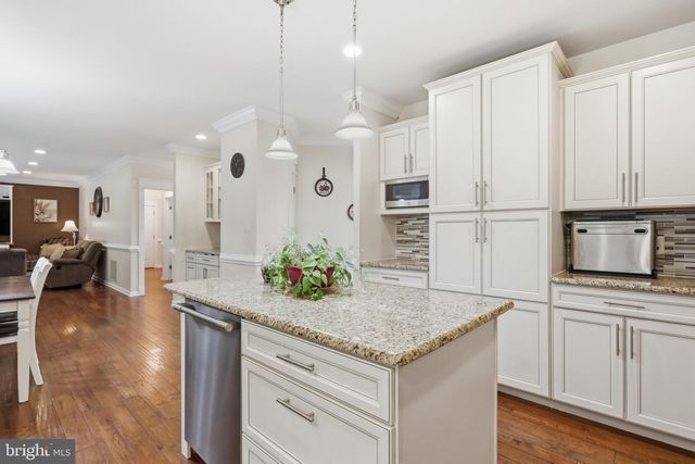 10738 APPLE TREE LN, Williamsport, MD 21795