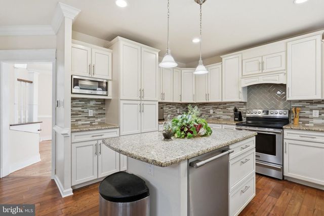 10738 APPLE TREE LN, Williamsport, MD 21795