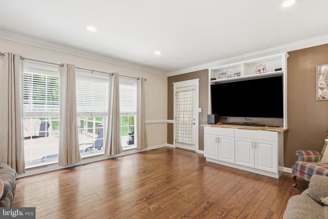 10738 APPLE TREE LN, Williamsport, MD 21795