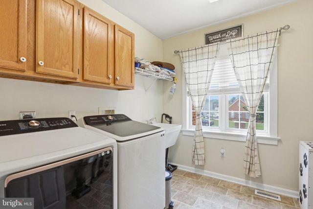 10738 APPLE TREE LN, Williamsport, MD 21795
