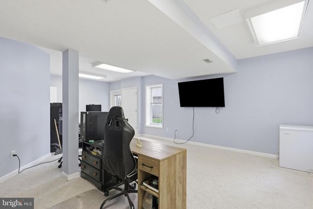 10738 APPLE TREE LN, Williamsport, MD 21795
