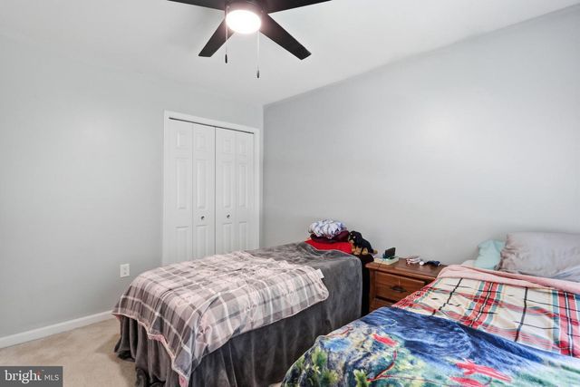 10738 APPLE TREE LN, Williamsport, MD 21795