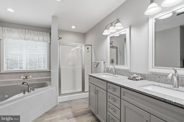 10738 APPLE TREE LN, Williamsport, MD 21795