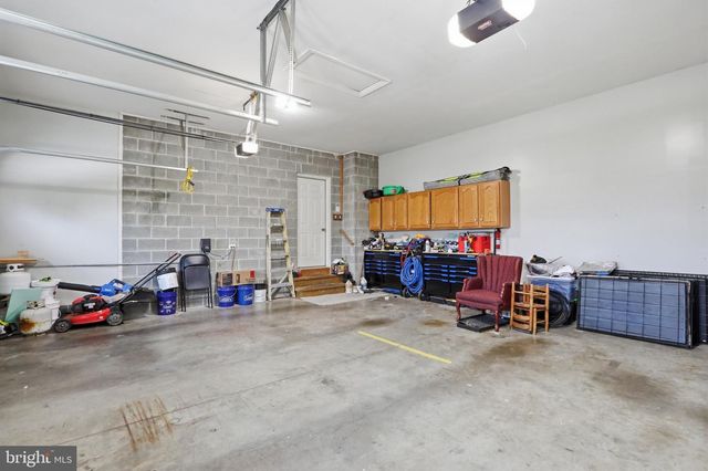 10738 APPLE TREE LN, Williamsport, MD 21795