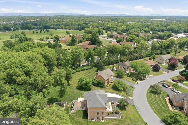 10738 APPLE TREE LN, Williamsport, MD 21795