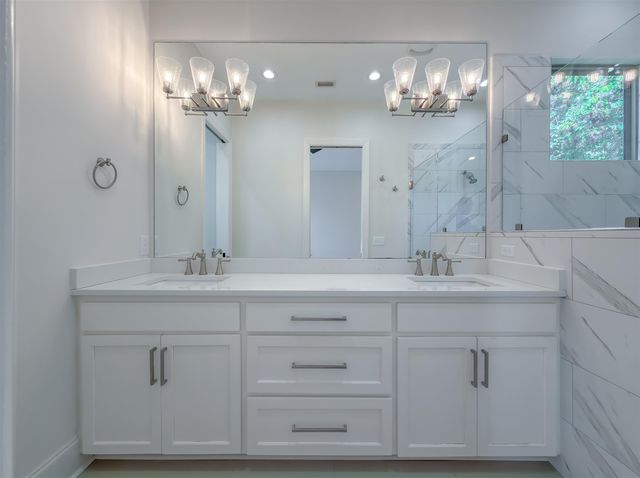 1317 N M L King Jr. Boulevard, Tallahassee, FL 32303