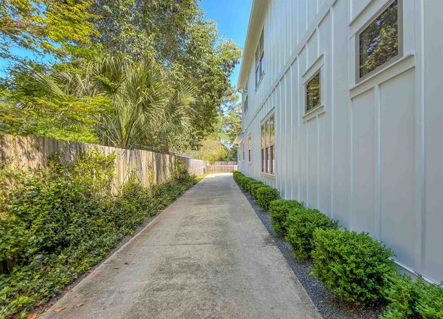 1317 N M L King Jr. Boulevard, Tallahassee, FL 32303