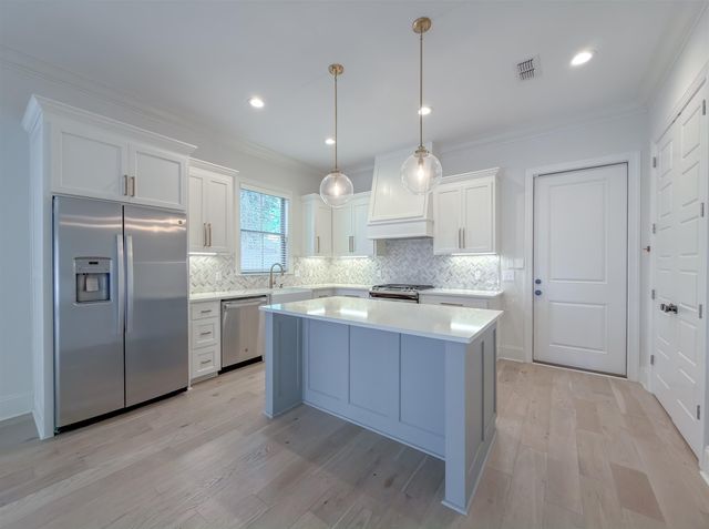 1317 N M L King Jr. Boulevard, Tallahassee, FL 32303