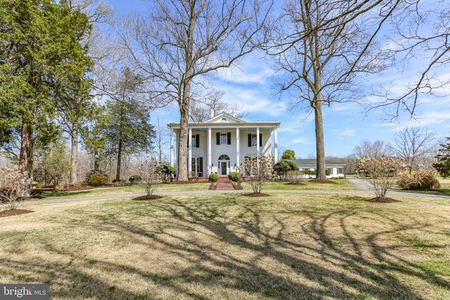 8065 MACEDONIA, Woodford, VA 22580