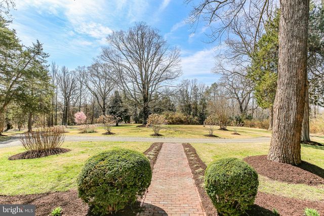 8065 MACEDONIA, Woodford, VA 22580