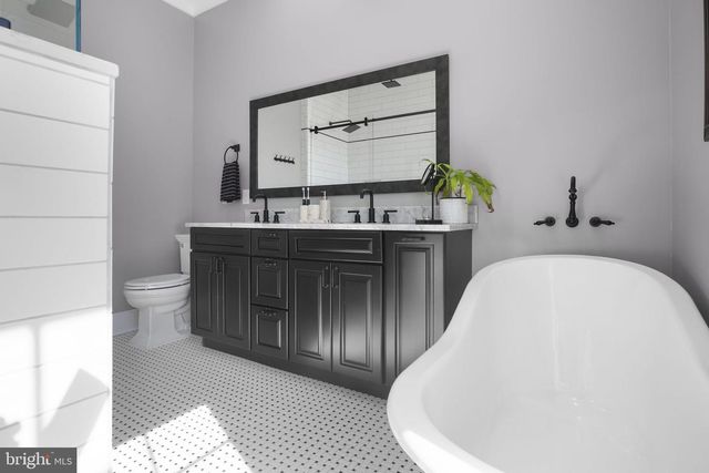 8065 MACEDONIA, Woodford, VA 22580