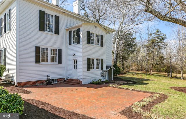8065 MACEDONIA, Woodford, VA 22580