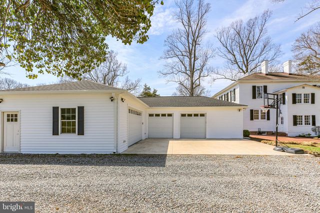 8065 MACEDONIA, Woodford, VA 22580